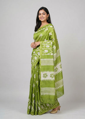 Cream Printed Silk Saree Without Blouse Piece