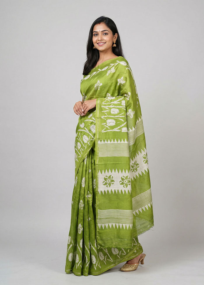 Cream Printed Silk Saree Without Blouse Piece