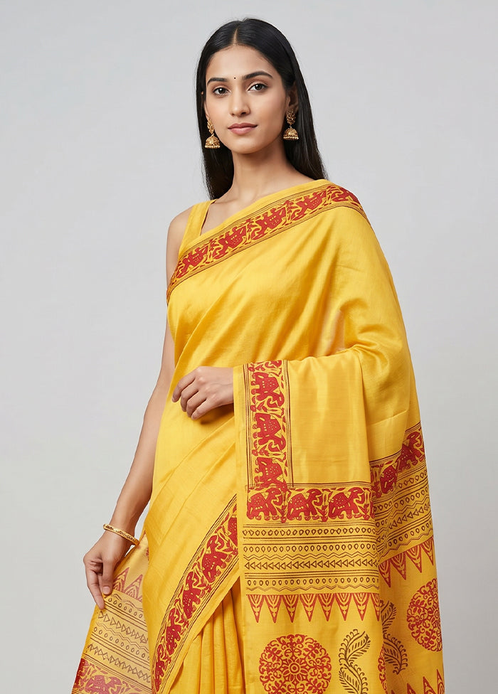 Yellow Printed Silk Saree Without Blouse Piece