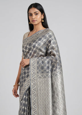 Grey Kora Silk Saree With Blouse Piece