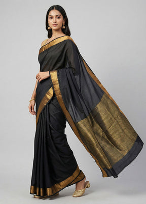 Black Kanjivaram Silk Saree With Blouse Piece