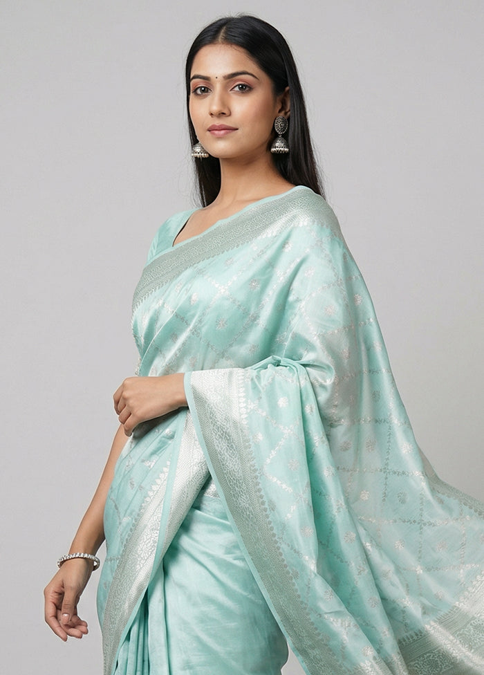Green Handloom Dupion Silk Saree With Blouse Piece