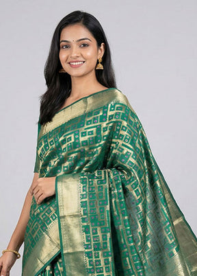 Green Handloom Dupion Pure Silk Saree With Blouse Piece