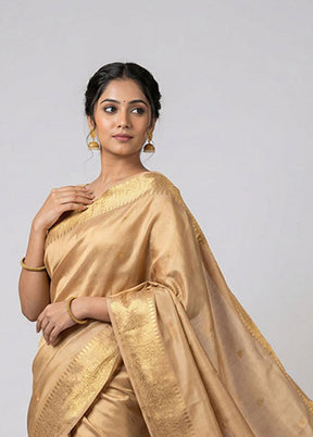 Cream Handloom Kanchipuram Pure Silk Saree With Blouse Piece