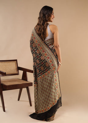 Black Handloom Pure Georgette Saree With Blouse Piece