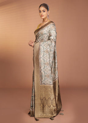 Cream Dupion Silk Saree With Blouse Piece