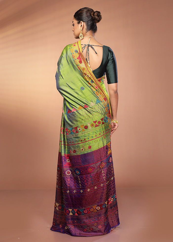 Green Handloom Printed Pure Silk Saree Without Blouse Piece