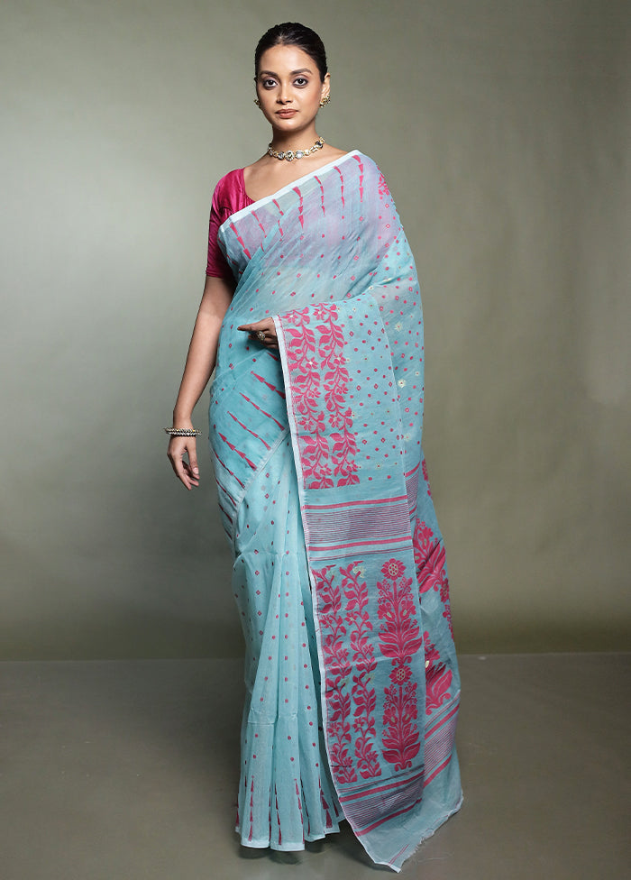 Green Tant Jamdani Saree Without Blouse Piece