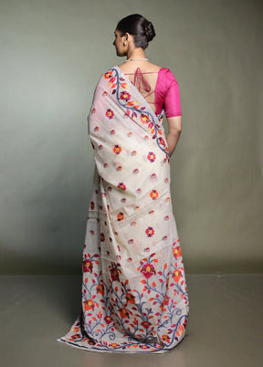 Cream Cotton Saree With Blouse Piece