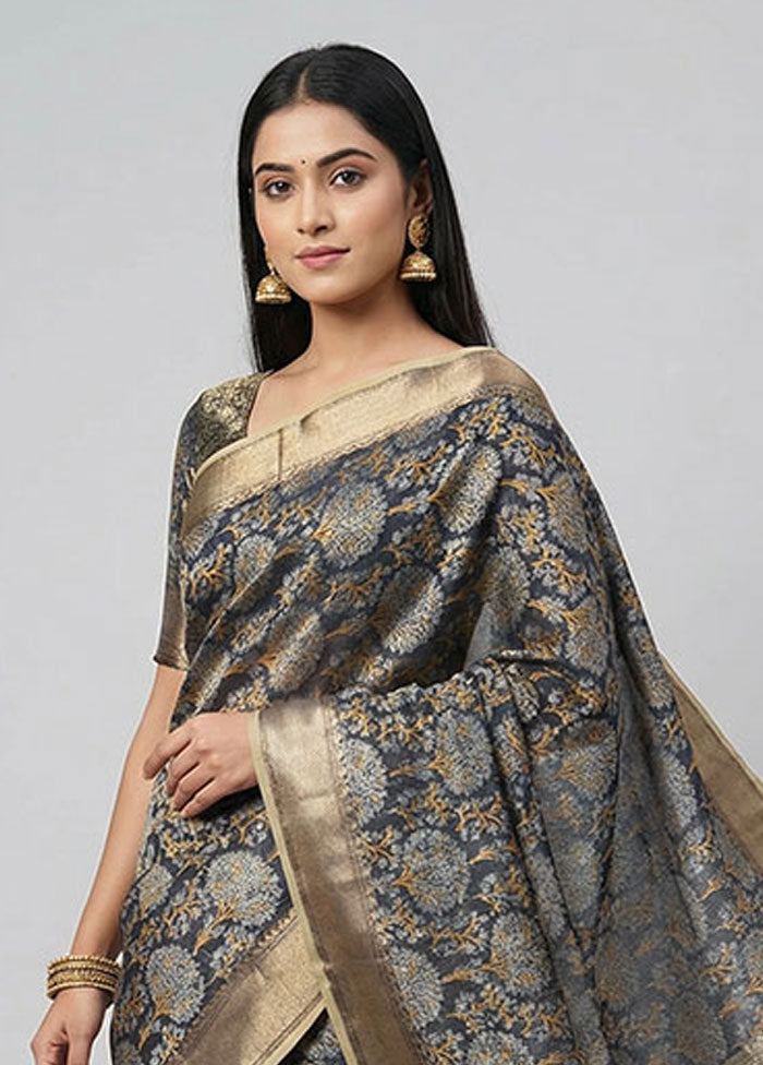 Grey Kora Silk Saree With Blouse Piece