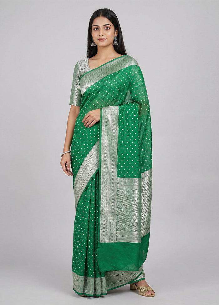 Green Uppada Silk Saree With Blouse Piece