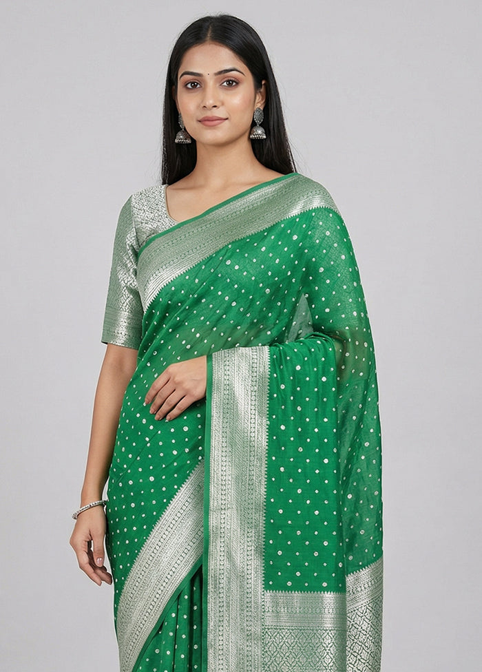 Green Uppada Silk Saree With Blouse Piece