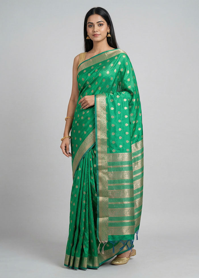 Green Kanjivaram Silk Saree With Blouse Piece