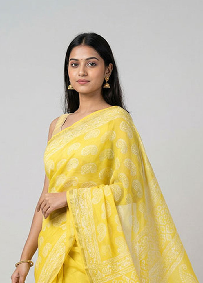 Yellow Chanderi Silk Saree With Blouse Piece