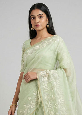 Green Organza Saree With Blouse Piece