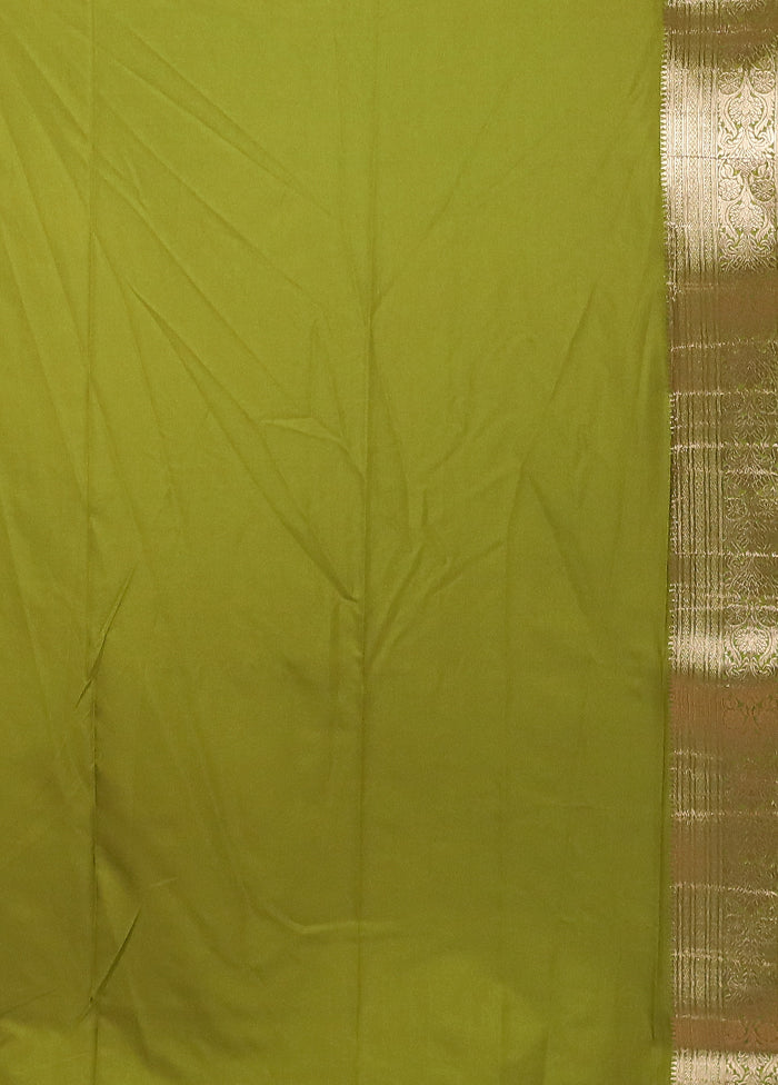 Green Dupion Silk Saree With Blouse Piece