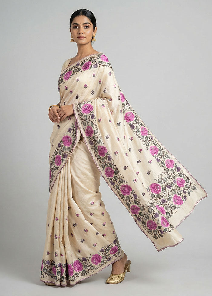 Cream Handloom Tussar Pure Silk Saree With Blouse Piece