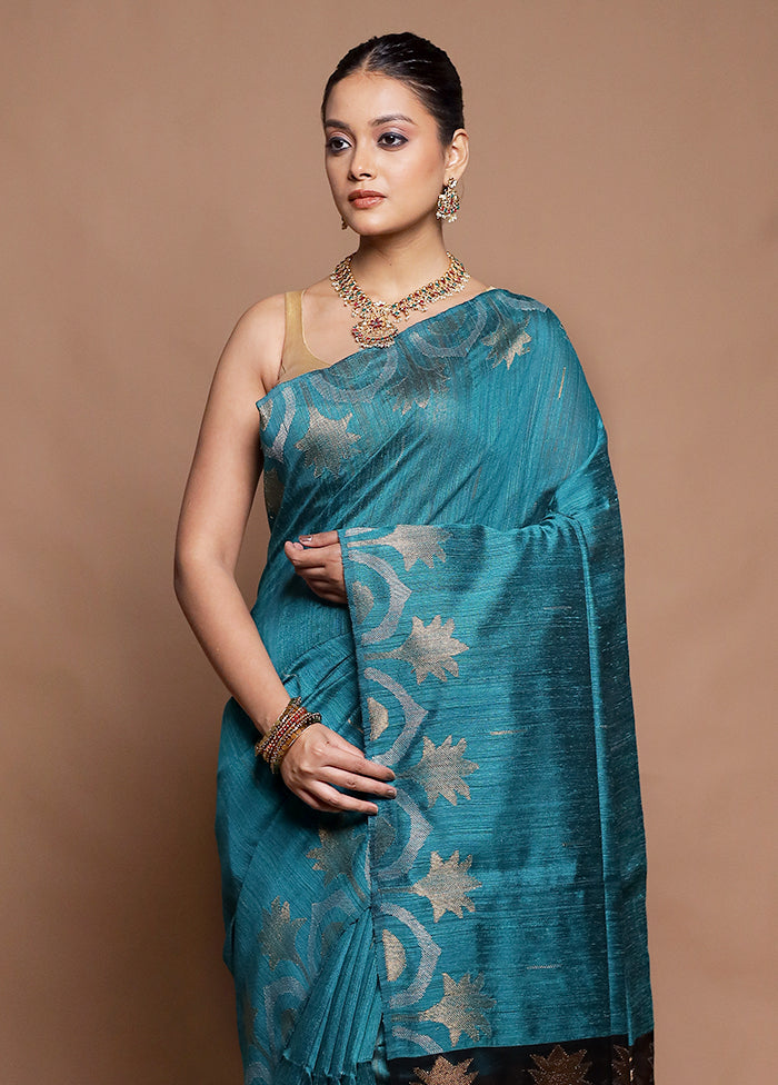 Blue Handloom Matka Pure Silk Saree With Blouse Piece