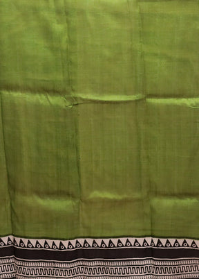 Green Printed Pure Silk Saree Without Blouse Piece