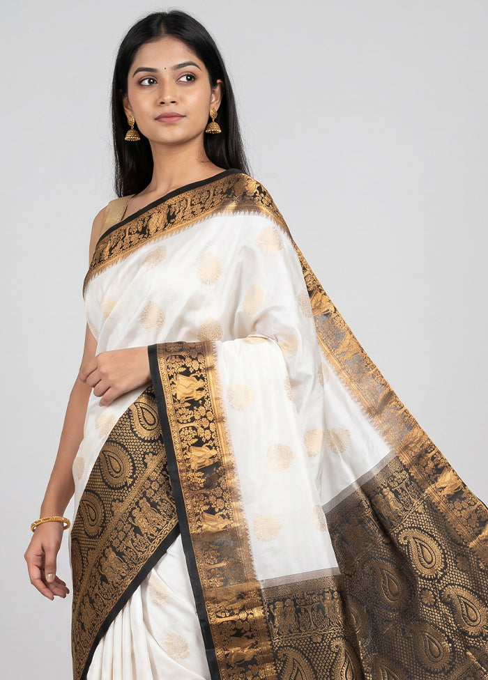White Handloom Kanjivaram Pure Silk Saree With Blouse Piece