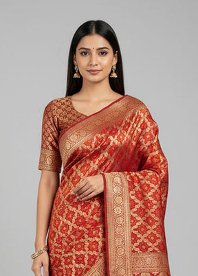 Red Bandhej Silk Saree With Blouse Piece