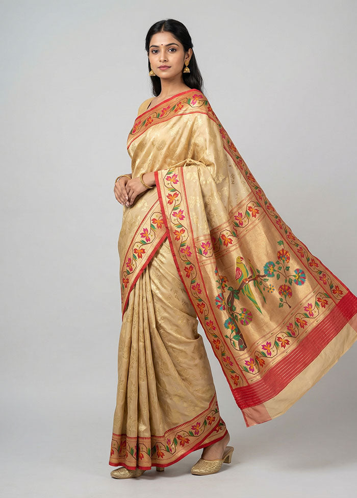 Cream Handloom Uppada Pure Silk Saree With Blouse Piece