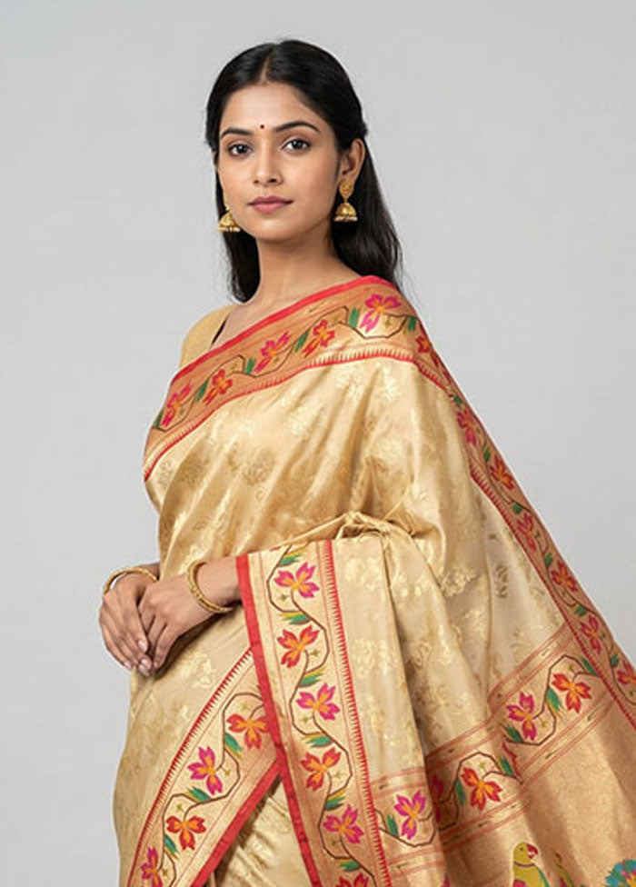Cream Handloom Uppada Pure Silk Saree With Blouse Piece