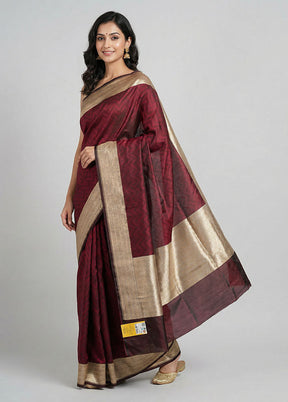 Maroon Handloom Tanchoi Pure Silk Saree With Blouse Piece