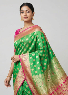 Green Handloom Banarasi Pure Silk Saree With Blouse Piece