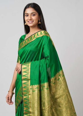 Green Kanjivaram Silk Saree With Blouse Piece