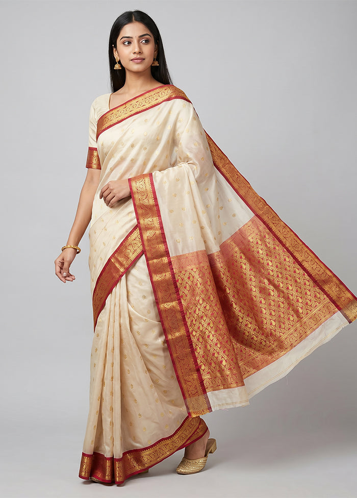 White Kanjivaram Silk Saree With Blouse Piece