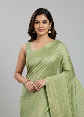 Green Jamewar Silk Saree With Blouse Piece