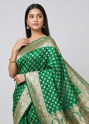Green Handloom Banarasi Pure Silk Saree With Blouse Piece