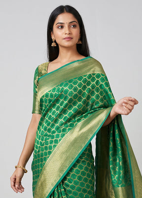Green Kora Silk Saree With Blouse Piece