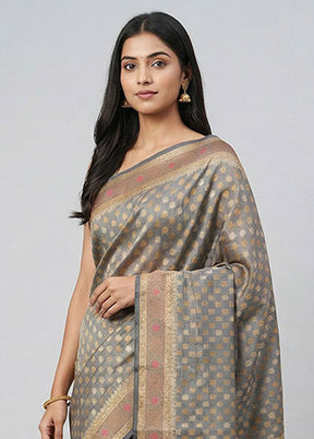 Grey Pure Cotton Saree With Blouse Piece