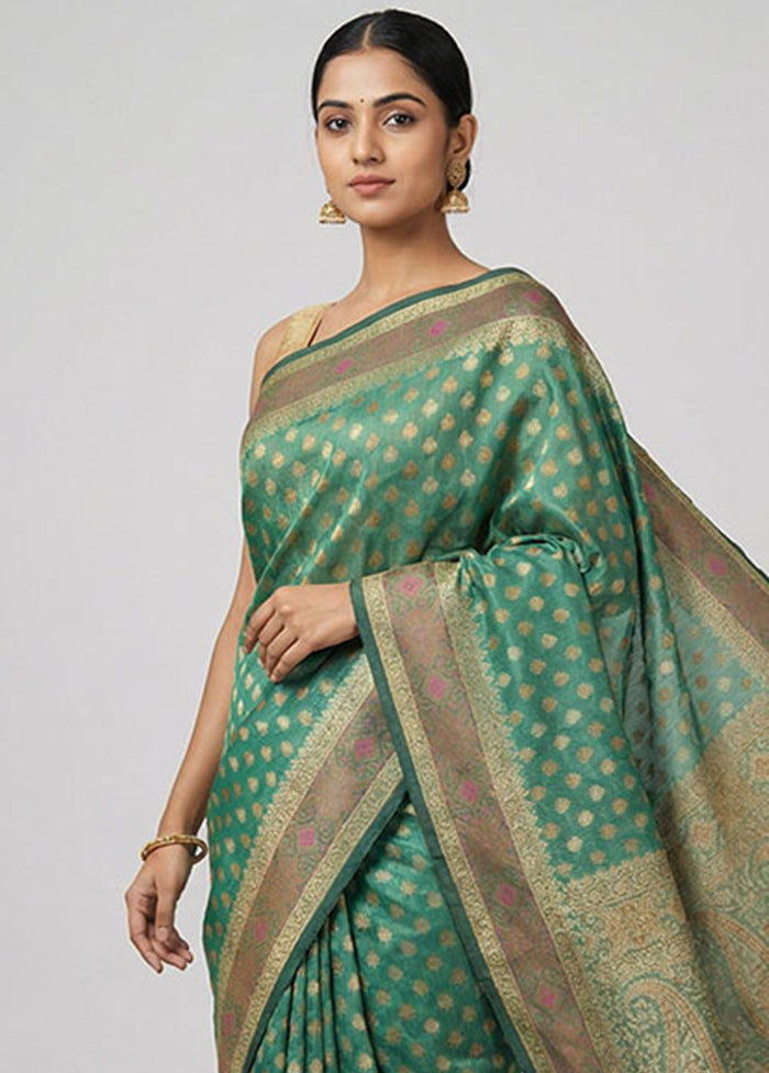 Green Pure Cotton Saree With Blouse Piece