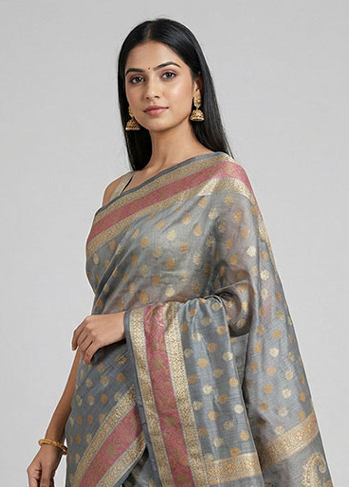 Grey Pure Cotton Saree With Blouse Piece