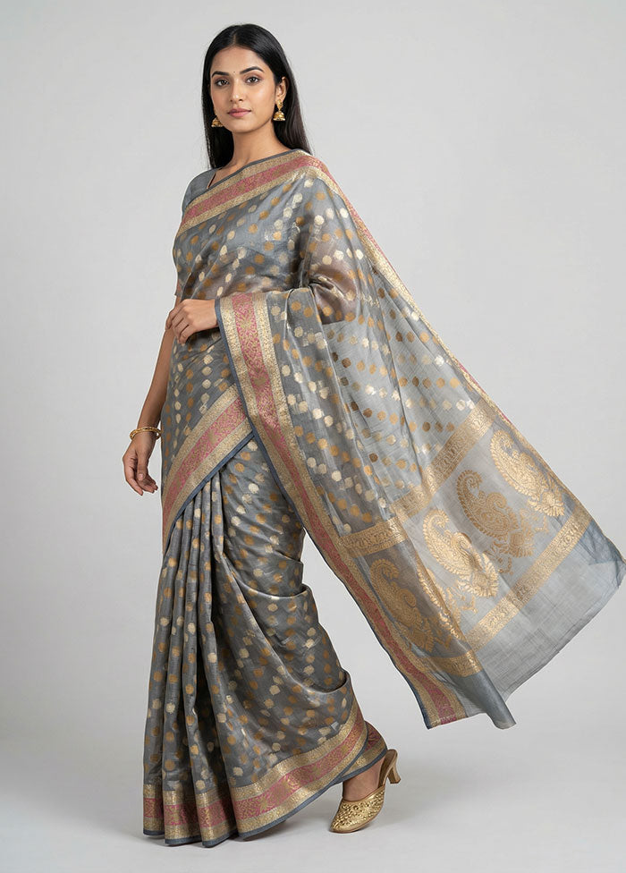 Grey Pure Cotton Saree With Blouse Piece
