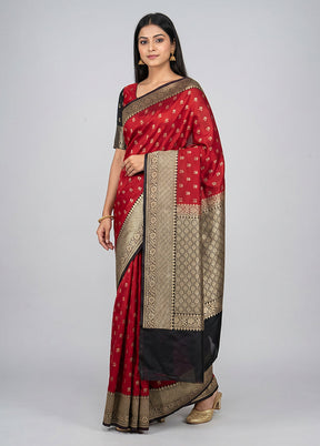 Red Dupion Silk Saree With Blouse Piece