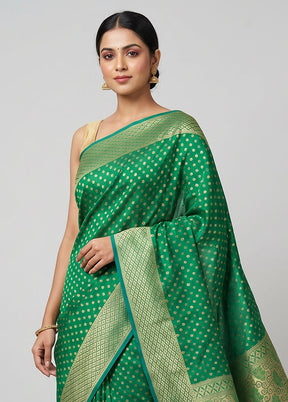 Green Kora Silk Saree With Blouse Piece