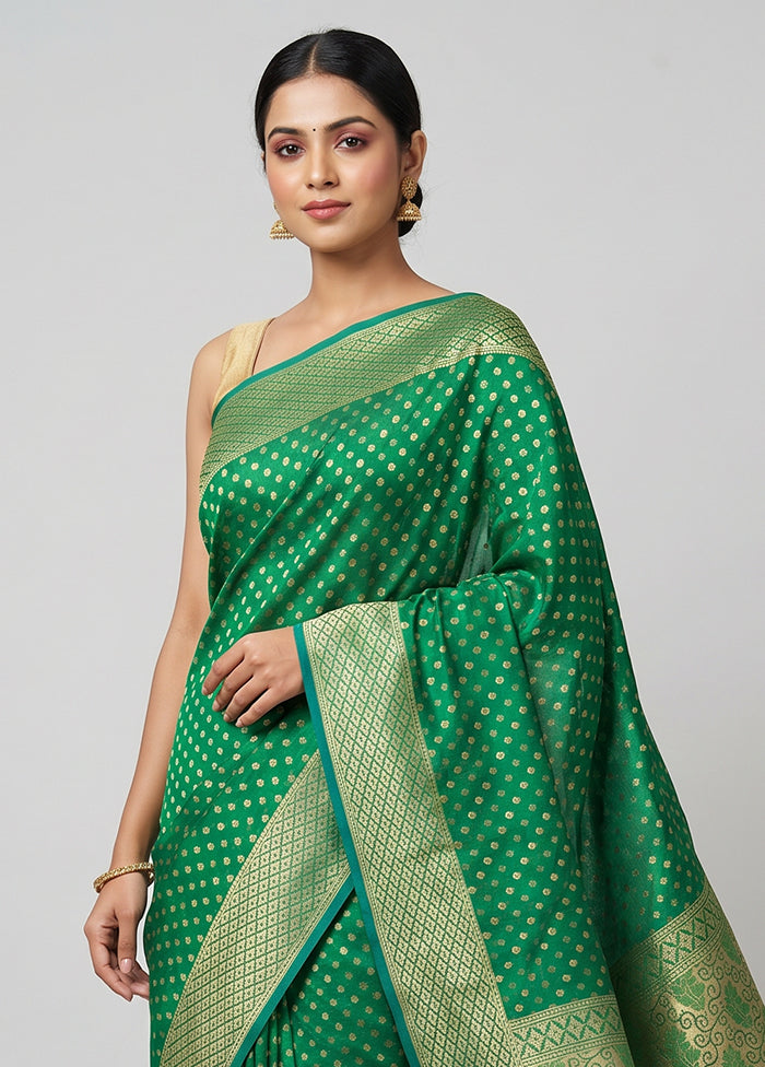 Green Kora Silk Saree With Blouse Piece