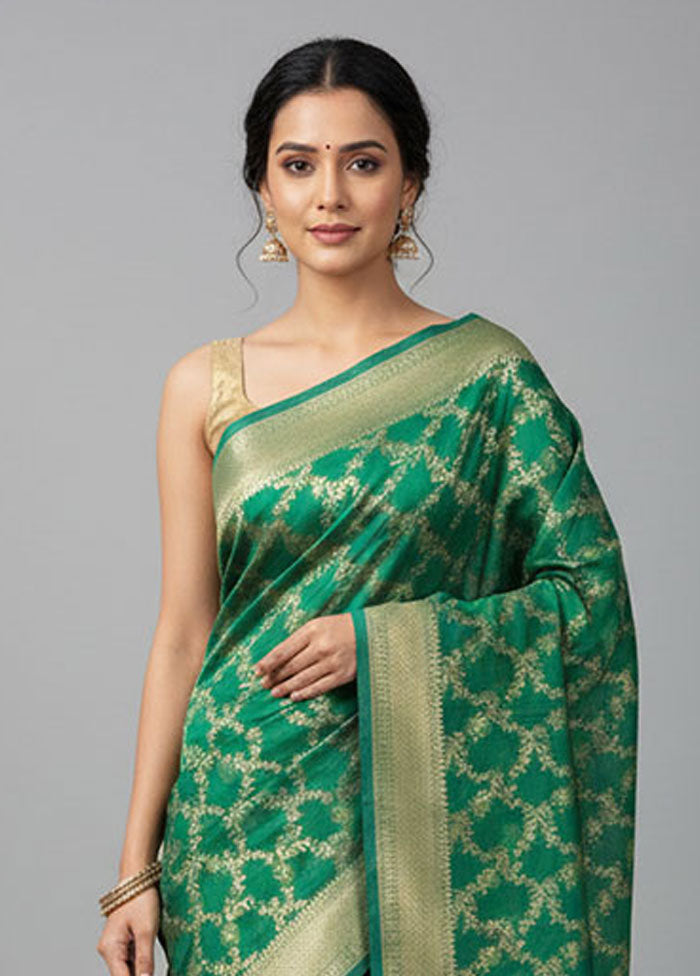 Green Kora Silk Saree With Blouse Piece