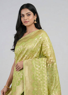 Green Kora Silk Saree With Blouse Piece