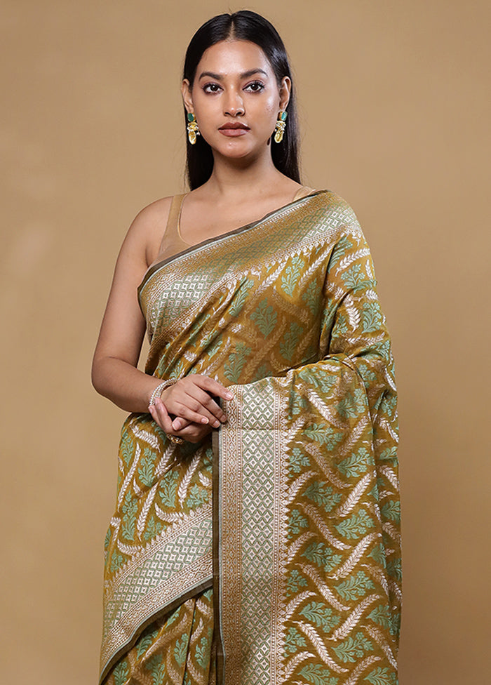 Green Kora Silk Saree With Blouse Piece