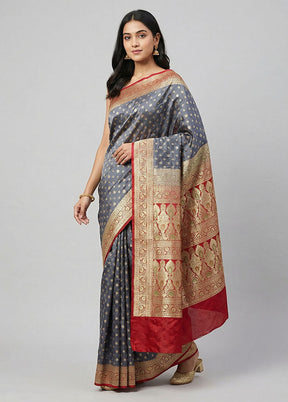 Grey Handloom Banarasi Pure Silk Saree With Blouse Piece