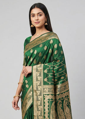 Green Banarasi Silk Saree With Blouse Piece