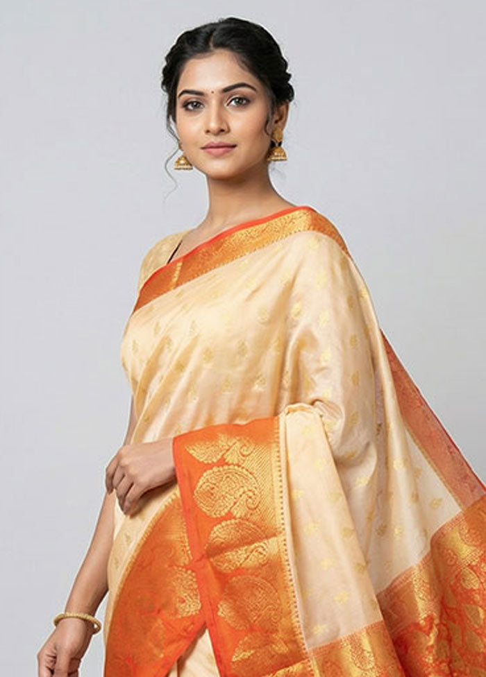 Cream Kanjivaram Silk Saree With Blouse Piece