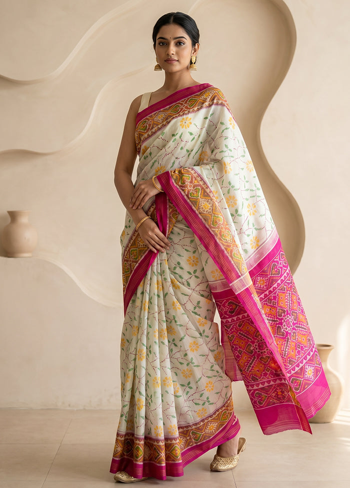 Pink Handloom Patola Pure Silk Saree With Blouse Piece