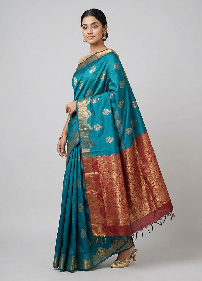 Blue Kanjivaram Silk Saree With Blouse Piece
