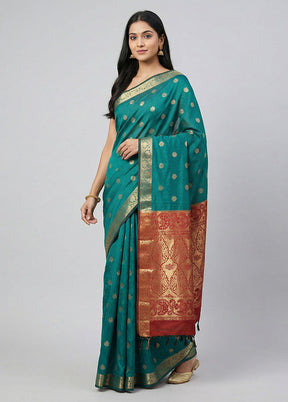 Green Kanjivaram Silk Saree With Blouse Piece